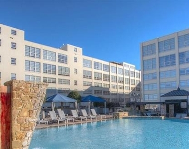 2600 W 7th Street - Photo Thumbnail 35