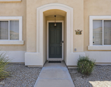 115 W Mountain Sage Drive - Photo Thumbnail 4