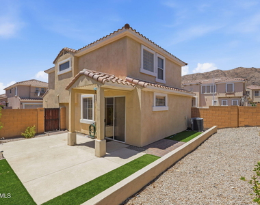 115 W Mountain Sage Drive - Photo Thumbnail 37