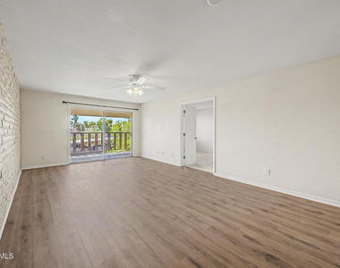 4354 N 82nd Street - Photo Thumbnail 4