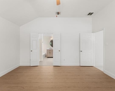1201 Telese Court - Photo Thumbnail 16