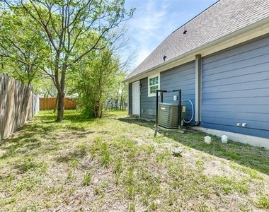 1306 Foley Street - Photo Thumbnail 22