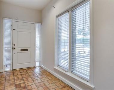 3445 Rankin Street - Photo Thumbnail 2