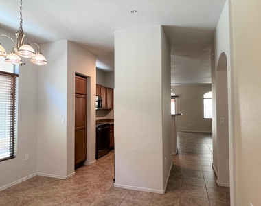 2150 W Alameda Road - Photo Thumbnail 22