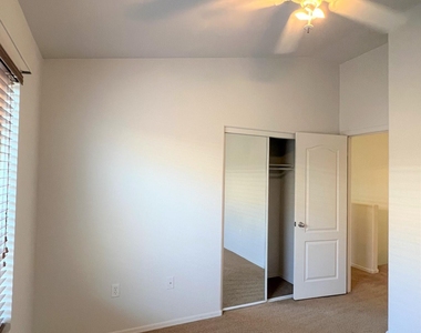 2150 W Alameda Road - Photo Thumbnail 36