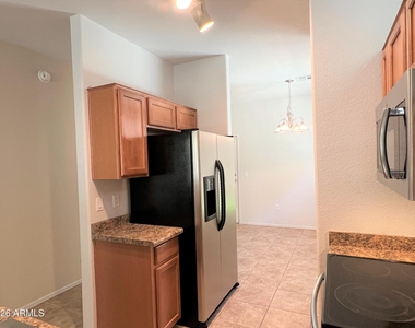 2150 W Alameda Road - Photo Thumbnail 12