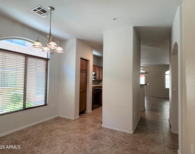 2150 W Alameda Road - Photo Thumbnail 20