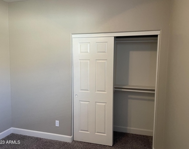 17416 N 170th Lane - Photo Thumbnail 14