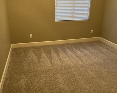 17416 N 170th Lane - Photo Thumbnail 22