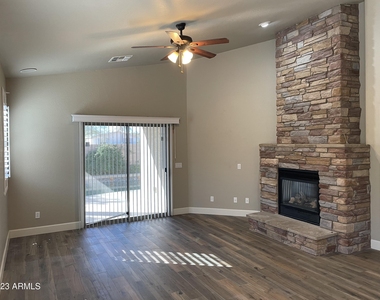 17416 N 170th Lane - Photo Thumbnail 3