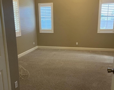 17416 N 170th Lane - Photo Thumbnail 25