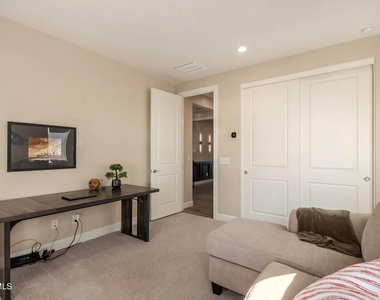 11353 N Luckenbach Street - Photo Thumbnail 18