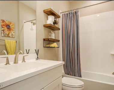 11353 N Luckenbach Street - Photo Thumbnail 16
