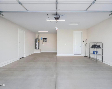 11353 N Luckenbach Street - Photo Thumbnail 22