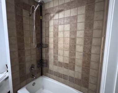 2626 Garfield Avenue - Photo Thumbnail 19