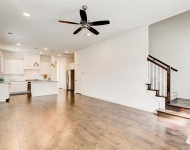 2816 Merrimac Street - Photo Thumbnail 5