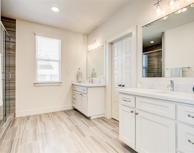 2816 Merrimac Street - Photo Thumbnail 26
