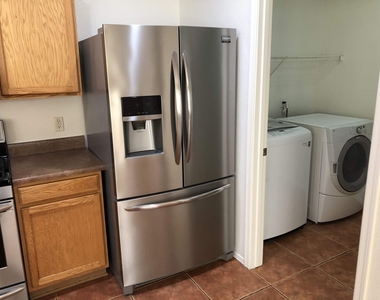 16176 W Adams Street - Photo Thumbnail 6