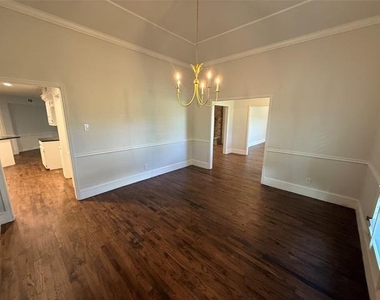 6911 Gateridge Drive - Photo Thumbnail 25