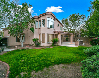 6780 W Amigo Drive - Photo Thumbnail 10