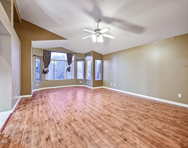 6780 W Amigo Drive - Photo Thumbnail 32