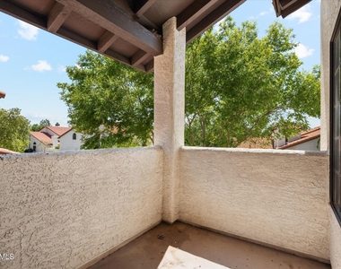 11011 N 92nd Street - Photo Thumbnail 17