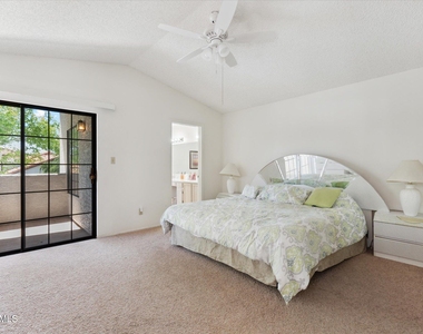 11011 N 92nd Street - Photo Thumbnail 11