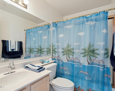 11011 N 92nd Street - Photo Thumbnail 10