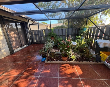 8016 Ambach Way - Photo Thumbnail 6