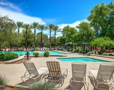 3642 E Horace Drive - Photo Thumbnail 22