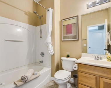 3642 E Horace Drive - Photo Thumbnail 13