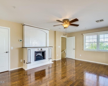 3642 E Horace Drive - Photo Thumbnail 16
