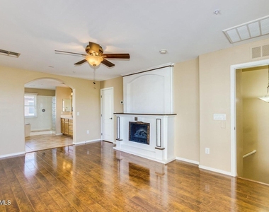 3642 E Horace Drive - Photo Thumbnail 15