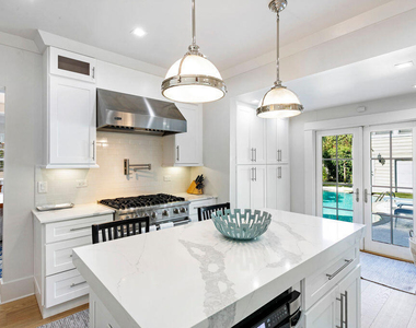 141 Australian Avenue - Photo Thumbnail 5