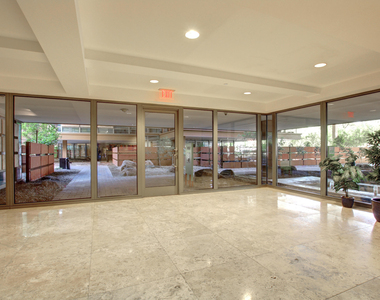 7117 E Rancho Vista Drive - Photo Thumbnail 2