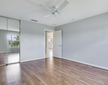 10870 Sw Dardanelle Drive - Photo Thumbnail 14