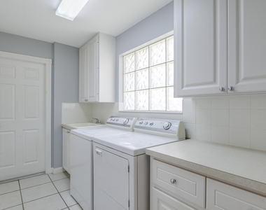 10870 Sw Dardanelle Drive - Photo Thumbnail 18