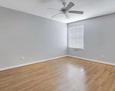 10870 Sw Dardanelle Drive - Photo Thumbnail 13