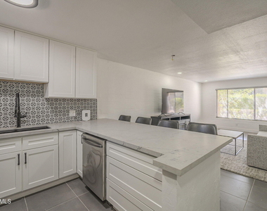 4701 N 68th Street - Photo Thumbnail 20