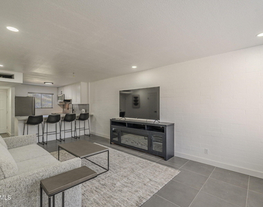 4701 N 68th Street - Photo Thumbnail 19