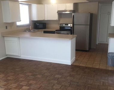 1234 E Riviera Drive - Photo Thumbnail 6