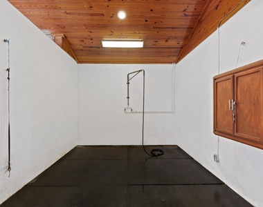 4751 S South Road - Photo Thumbnail 14
