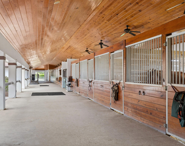 4751 S South Road - Photo Thumbnail 5