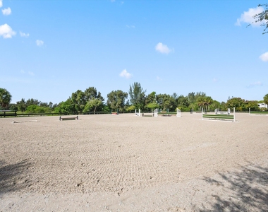 4751 S South Road - Photo Thumbnail 30