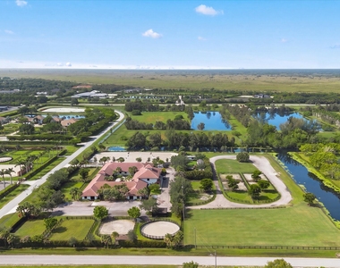 4751 S South Road - Photo Thumbnail 44