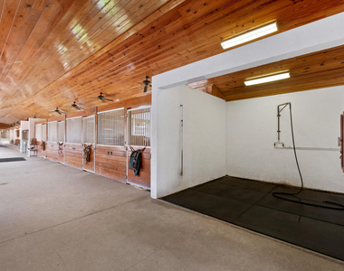 4751 S South Road - Photo Thumbnail 13