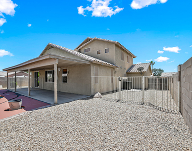16224 W Jefferson Street - Photo Thumbnail 28