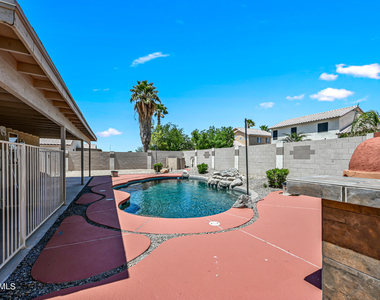 16224 W Jefferson Street - Photo Thumbnail 25