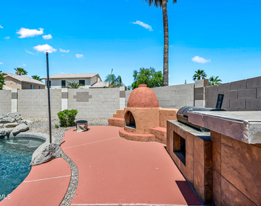 16224 W Jefferson Street - Photo Thumbnail 26