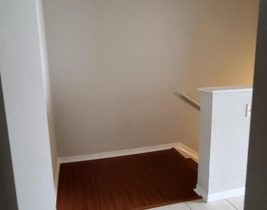 128 Sw Peacock Boulevard - Photo Thumbnail 14